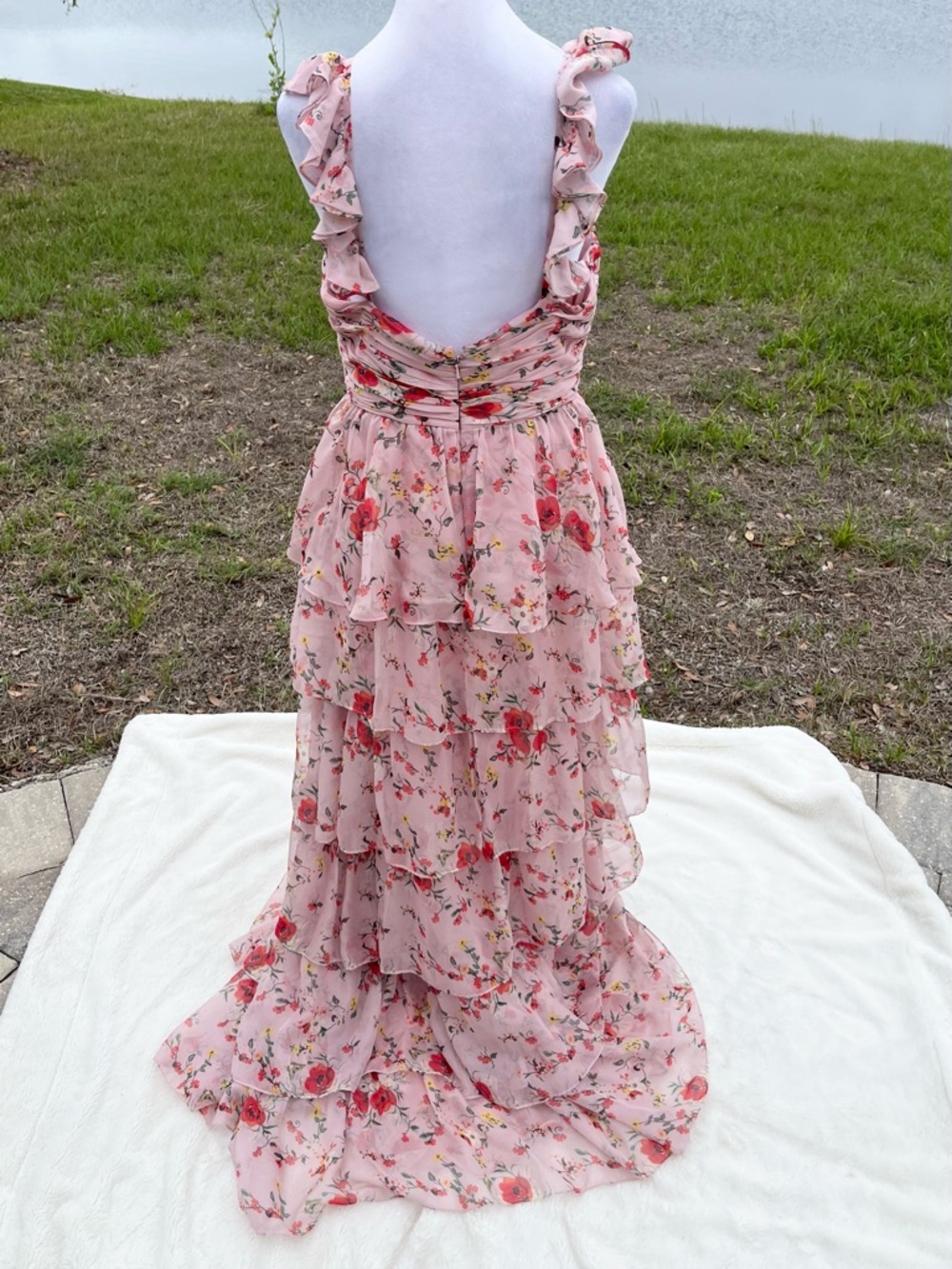 Like New Ieena for MacDuggal Pink Floral Sleeveless Tiered Tank Dress Size 8 - Picture 8 of 16